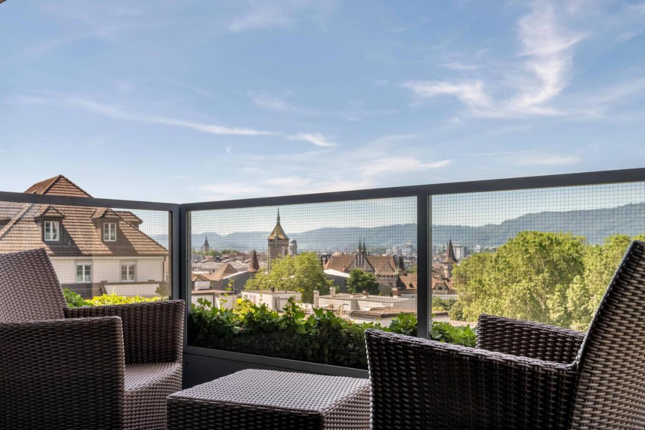 Zurich Marriott Hotel Ngoại thất bức ảnh View from the rooftop terrace