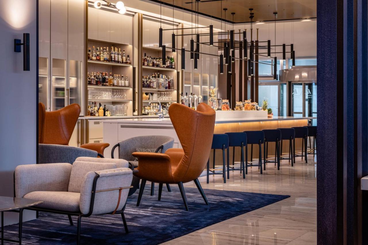 Zurich Marriott Hotel Ngoại thất bức ảnh The lounge at the airport